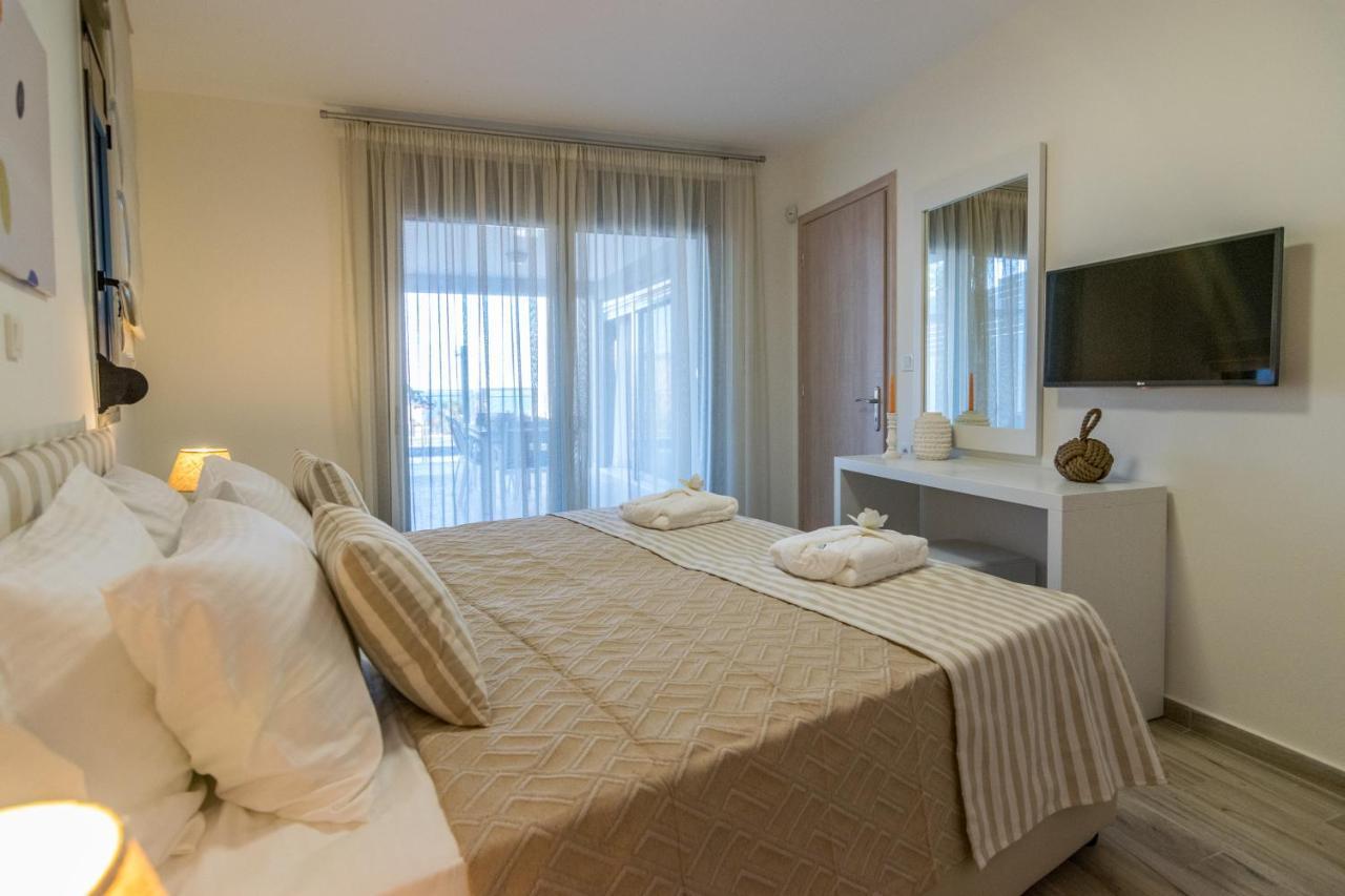 Ilianthos Villa *